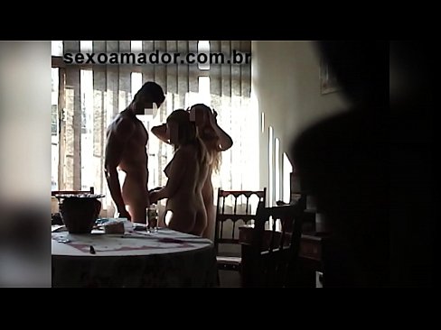 ❤️ Amigos sexuais convidam um homem gigante e um ménage à trois com ele ️ Sexo vídeo em nós pt.assistdoctor23.ru ❌❤